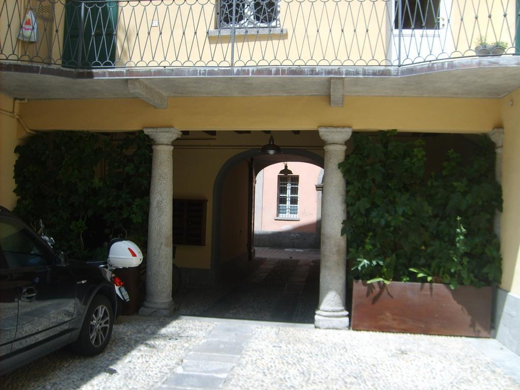 Le Tre Porte Como Vacanze Exterior foto